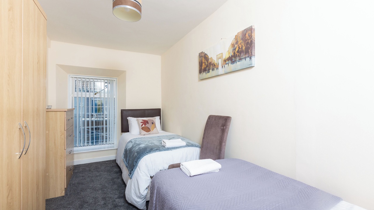 Photo of Others in Gorseinon