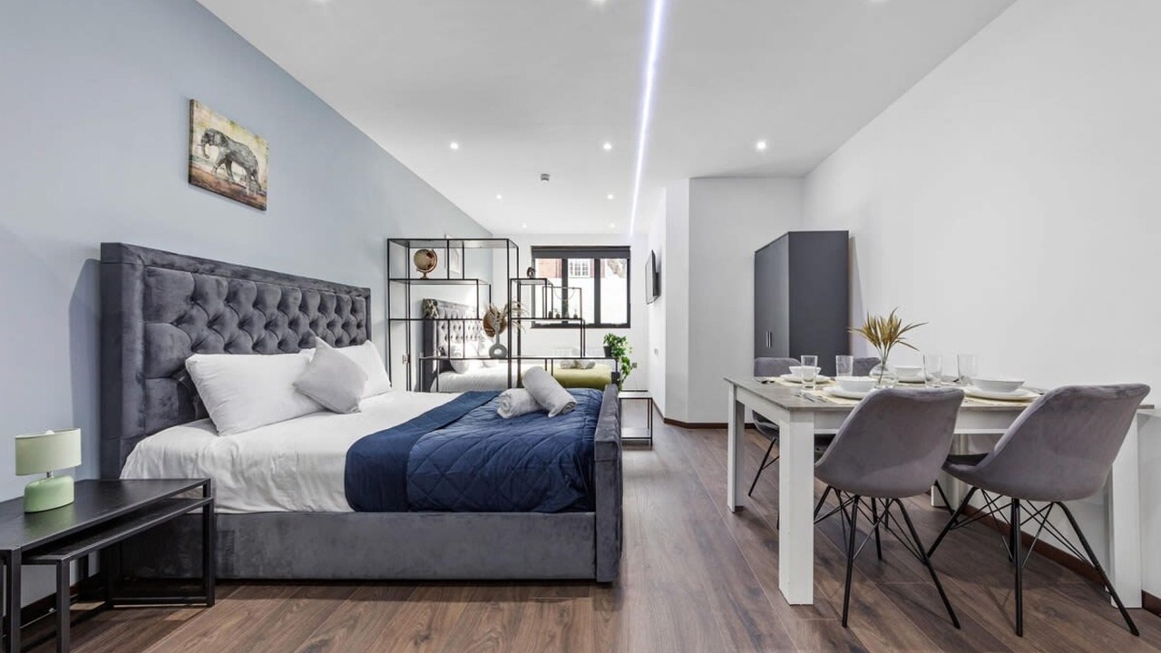 Photo of Others in Golders Green