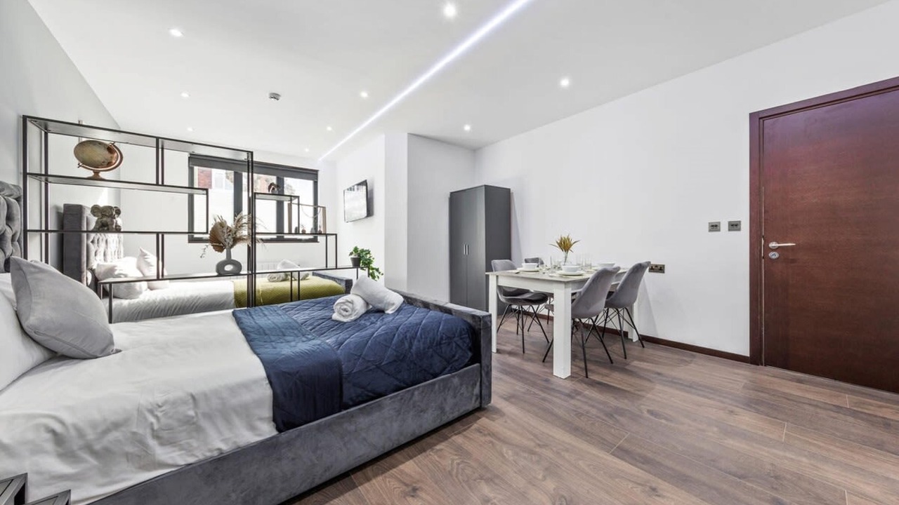 Photo of Others in Golders Green