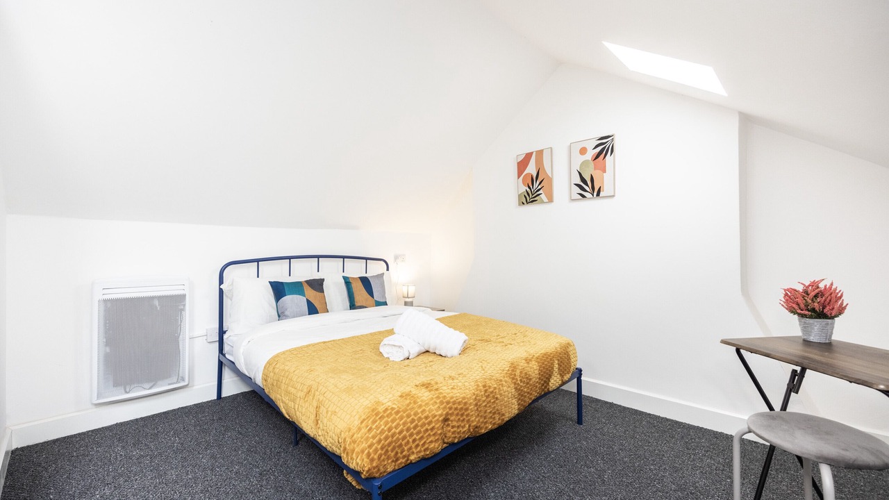 Photo of Others in Aveley