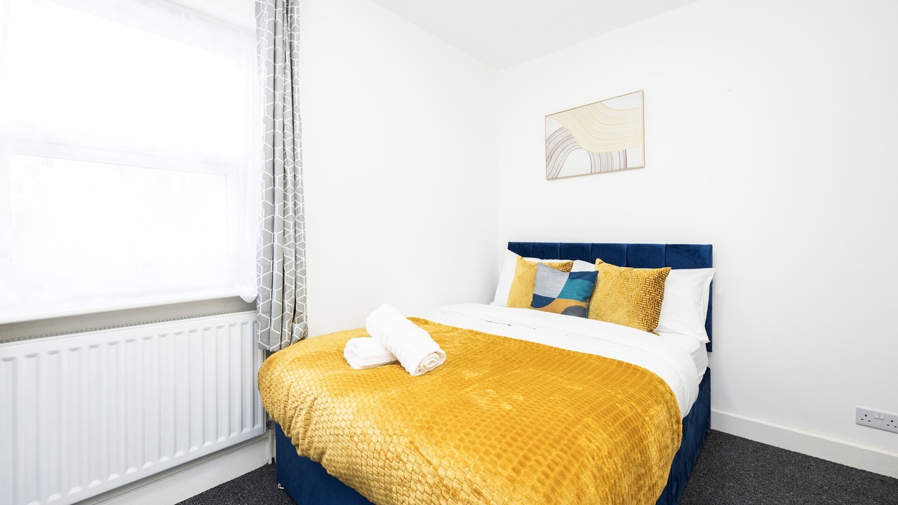 Photo of Others in Aveley