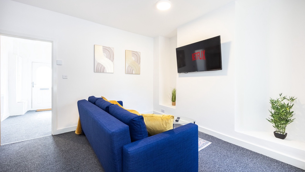 Photo of Others in Aveley