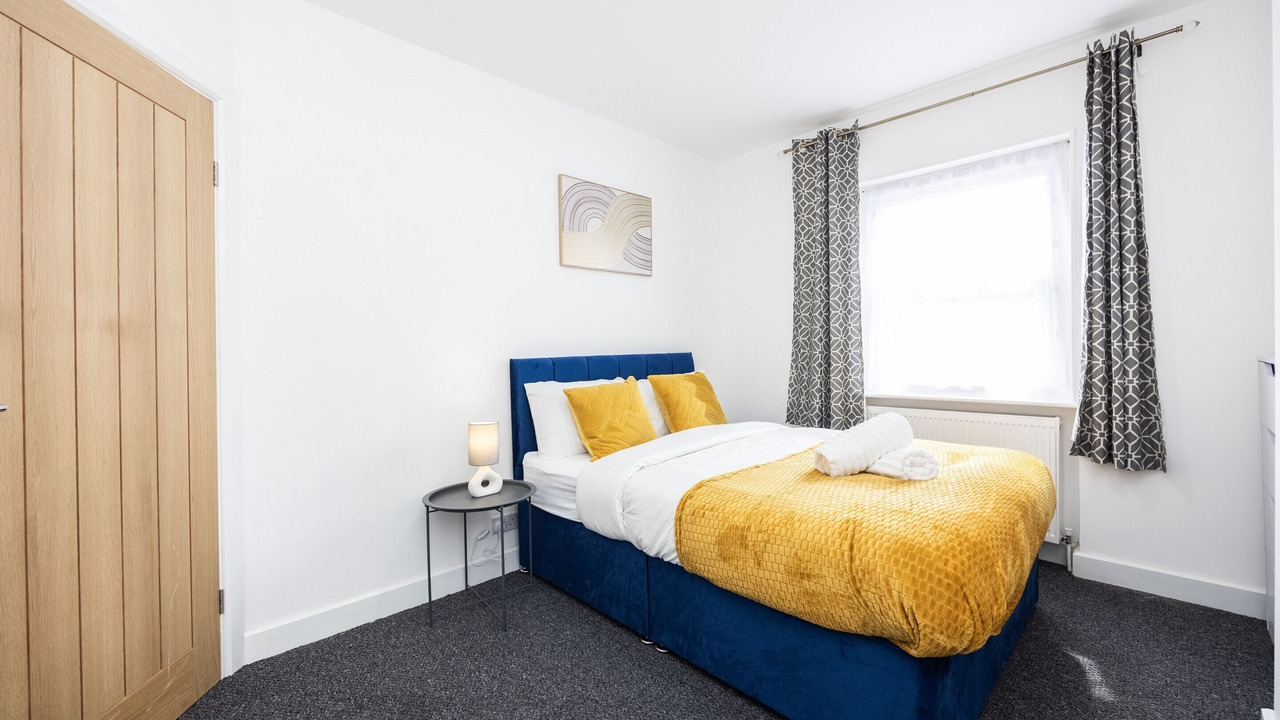 Photo of Others in Aveley