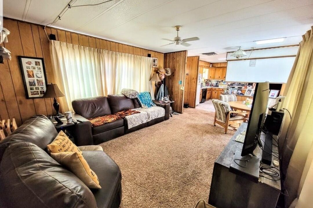 Photo of Livingroom in Pueblo West