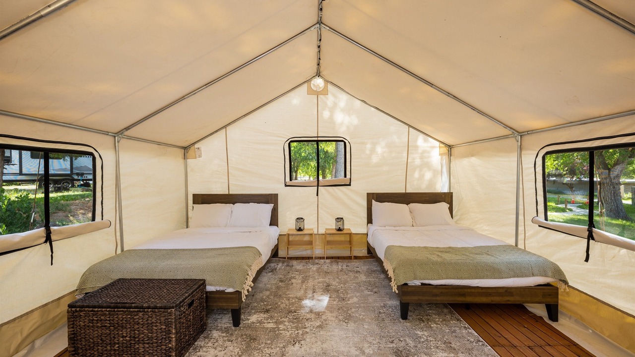 Photo of Others in Soap Lake