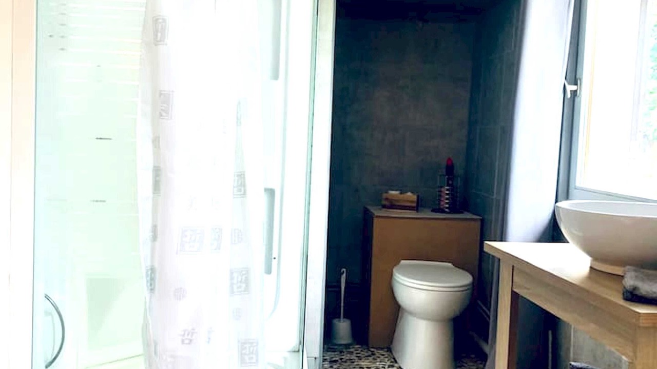 Photo of Bathroom in Firfol