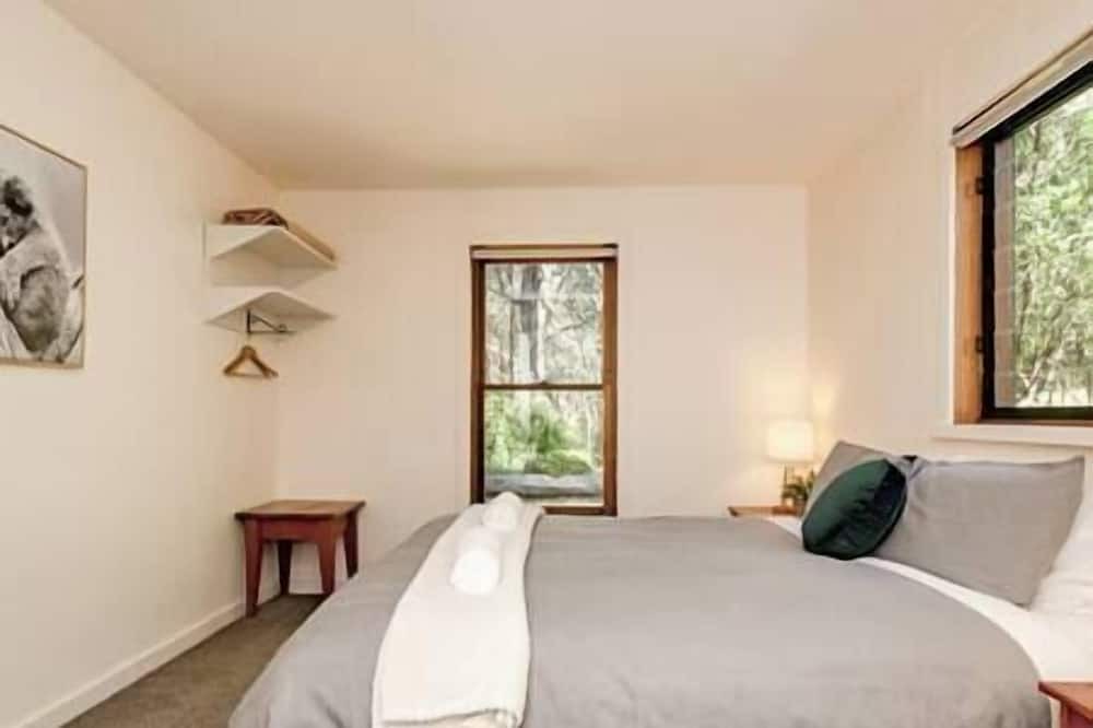 Photo of Others in Pennyroyal