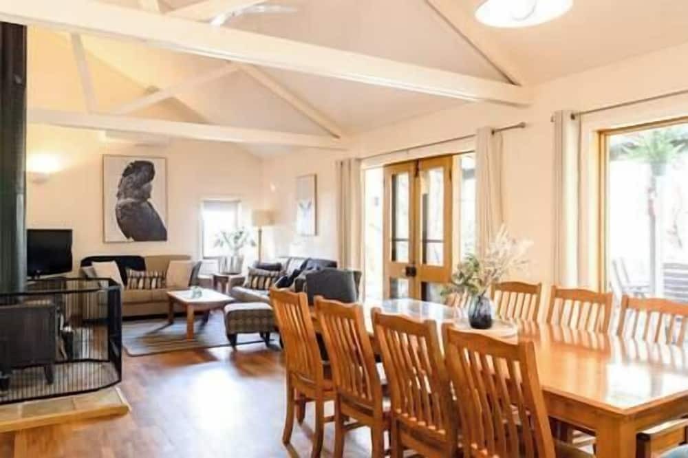 Photo of Others in Pennyroyal