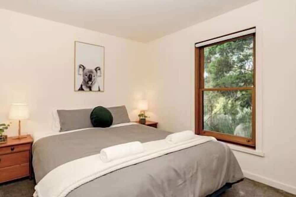 Photo of Others in Pennyroyal