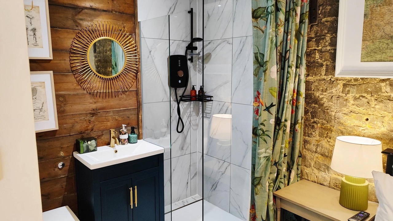 Photo of Bathroom in Moreton-in-Marsh