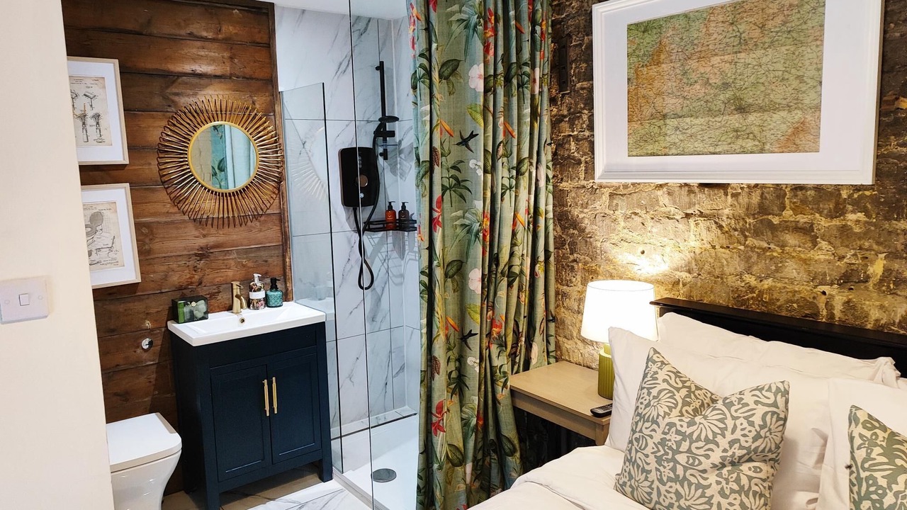 Photo of Bedroom in Moreton-in-Marsh