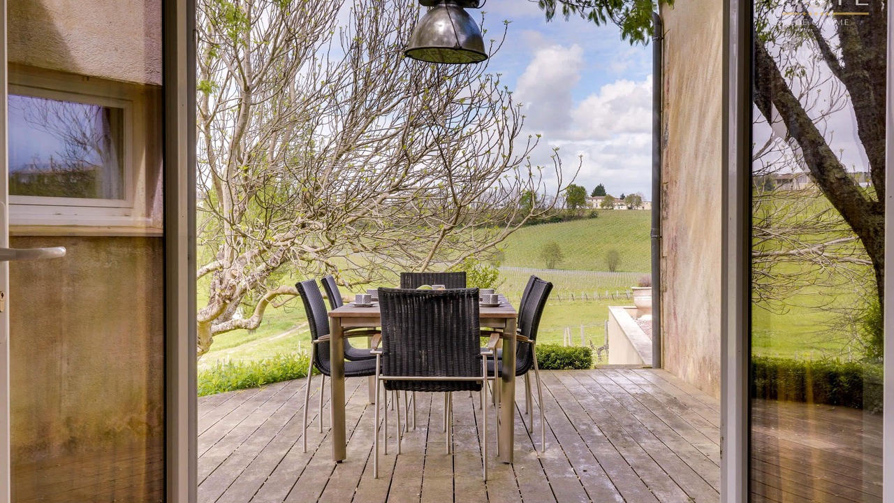 Photo of Outdoor in Bourg-sur-Gironde