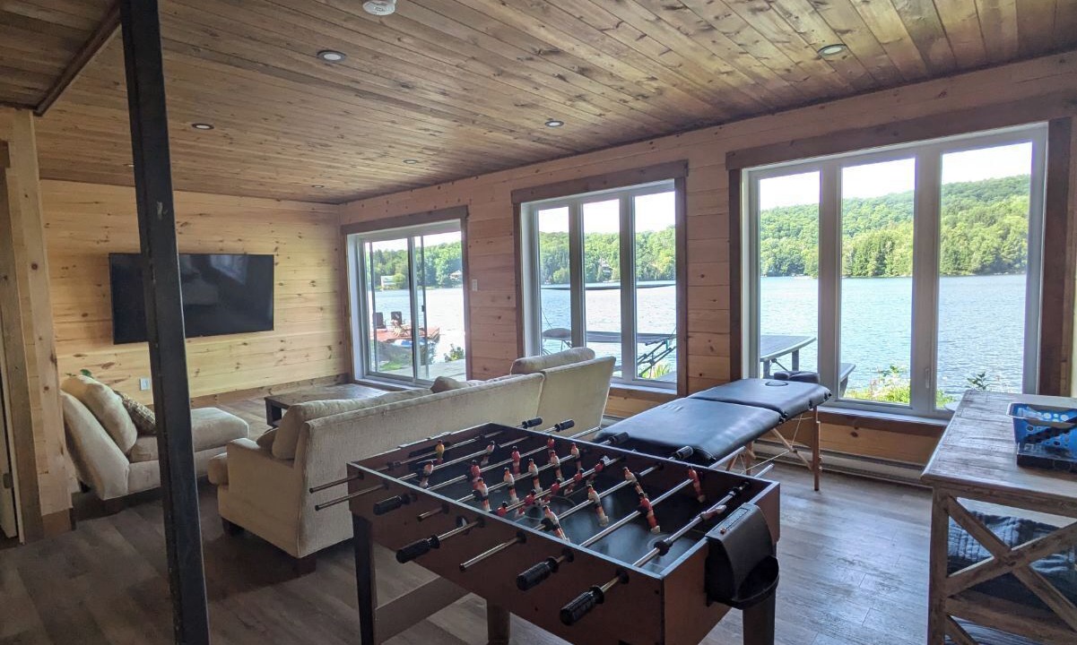 Photo of Bedroom in Val-des-Monts