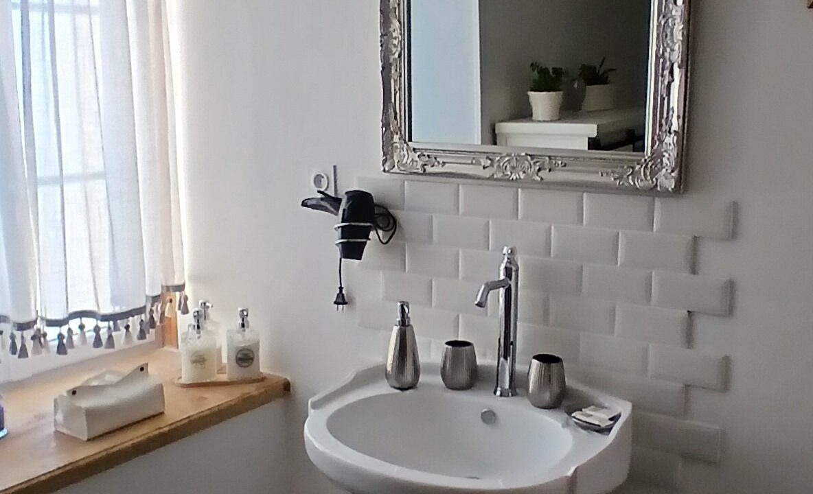 Photo of Bathroom in Mandeville-en-Bessin