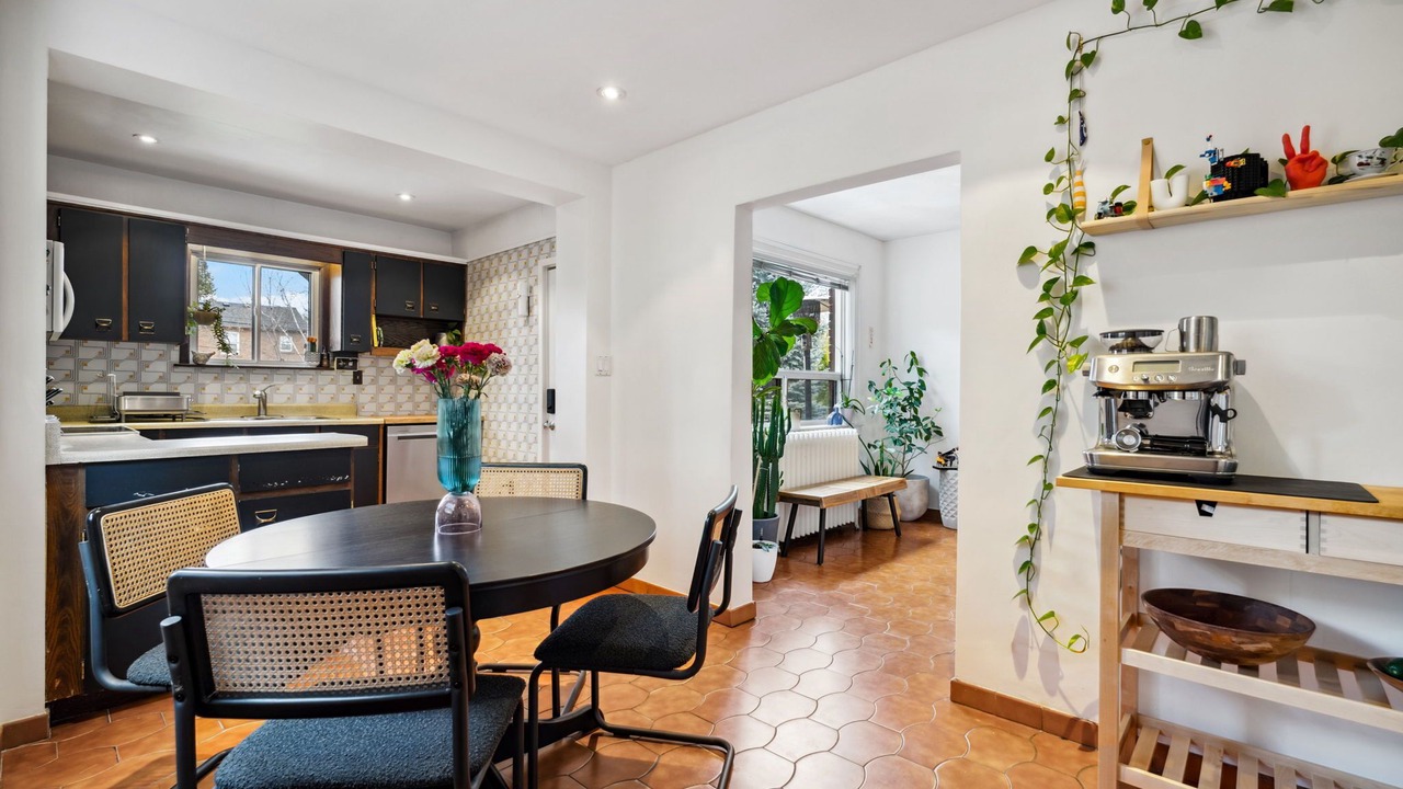 Photo of Kitchen in Oakwood Village
