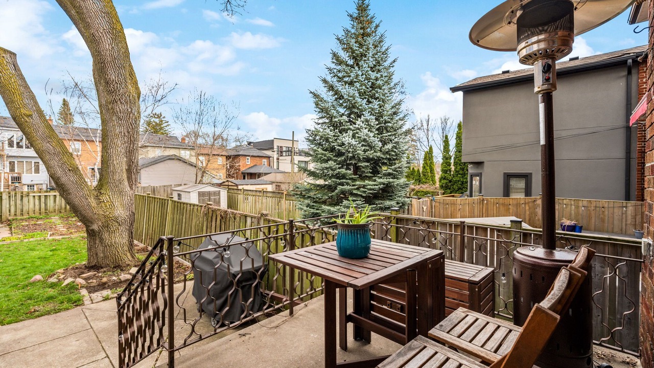 Photo of Outdoor in Oakwood Village