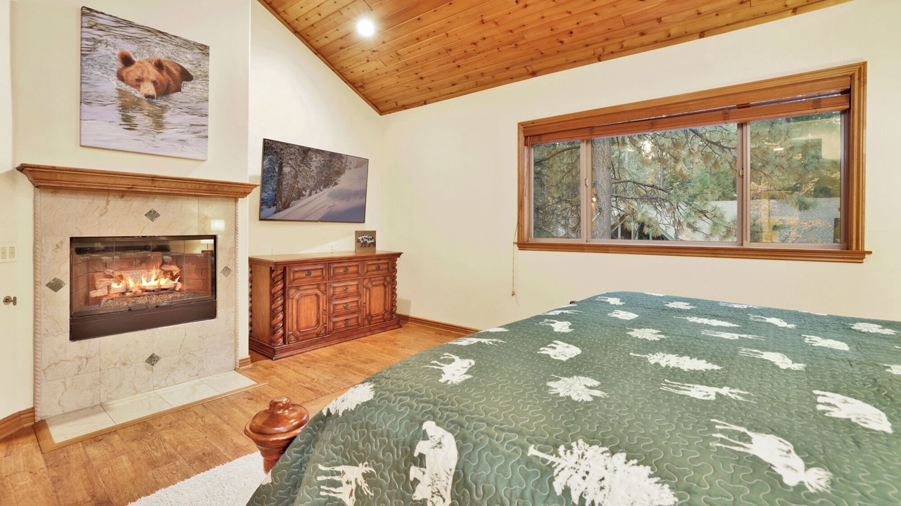 Photo of Bedroom in Summit Estates