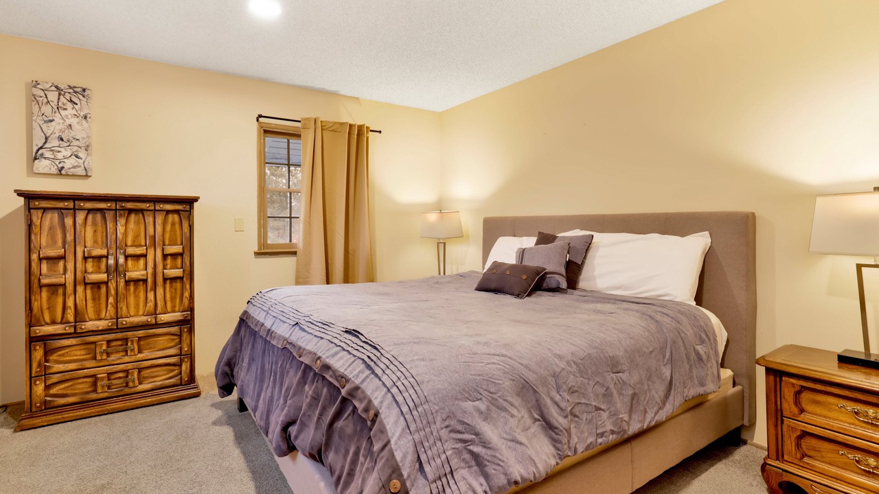 Photo of Bedroom in Big Bear