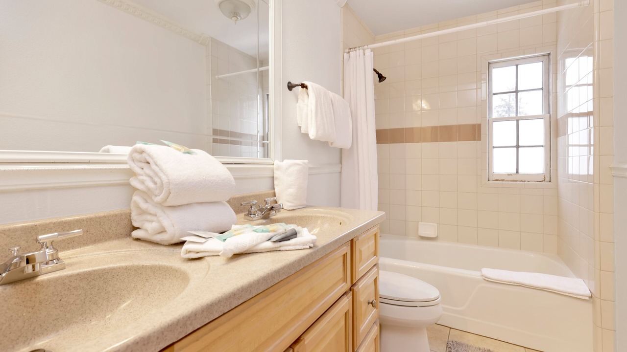 Photo of Bathroom in Big Bear