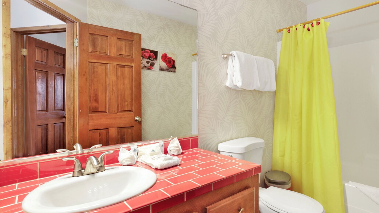 Photo of Bathroom in Whispering Forest