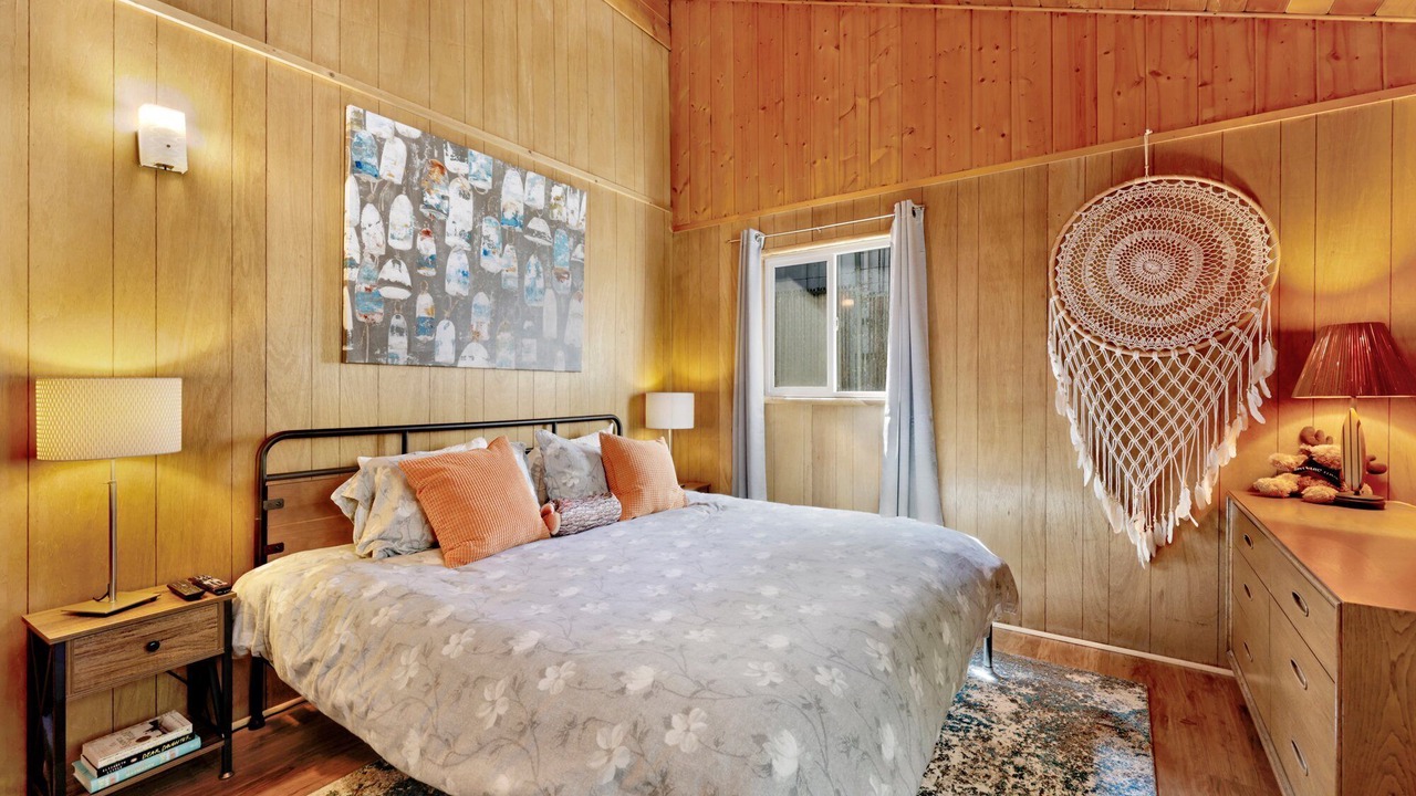 Photo of Bedroom in Big Bear Lake