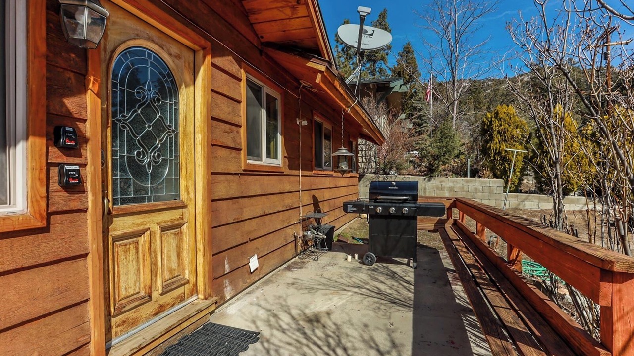 Photo of Patio Balcony in Whispering Forest