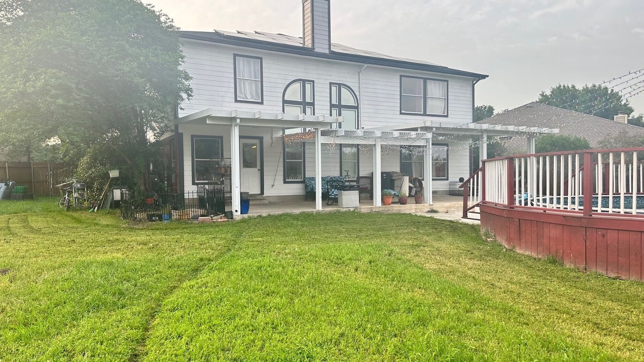 Photo of Outdoor in Manor