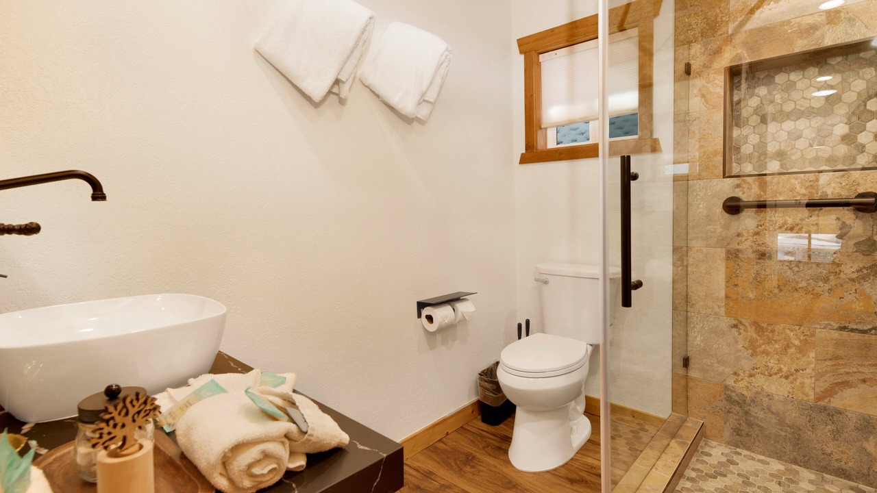 Photo of Bathroom in Big Bear