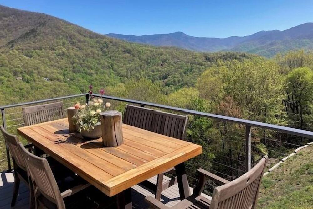 Photo of Outdoor in Laurel Ridge
