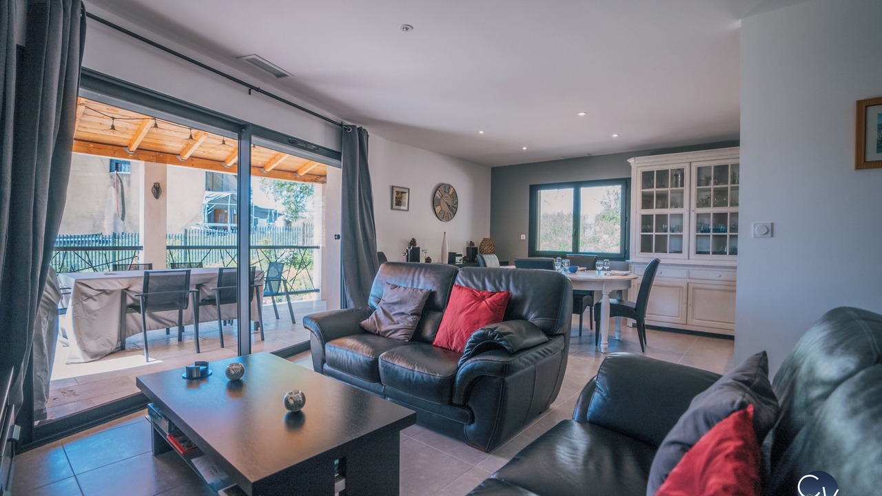 Photo of Livingroom in Sabran