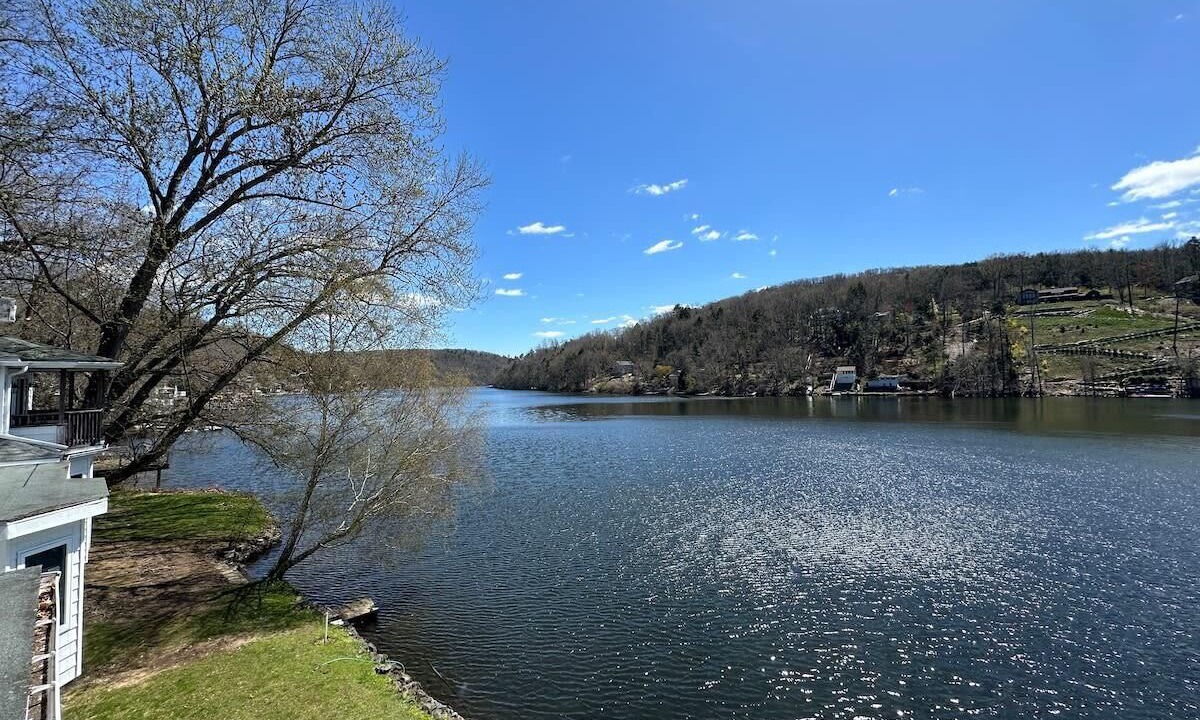 Photo of Outdoor in South Britain