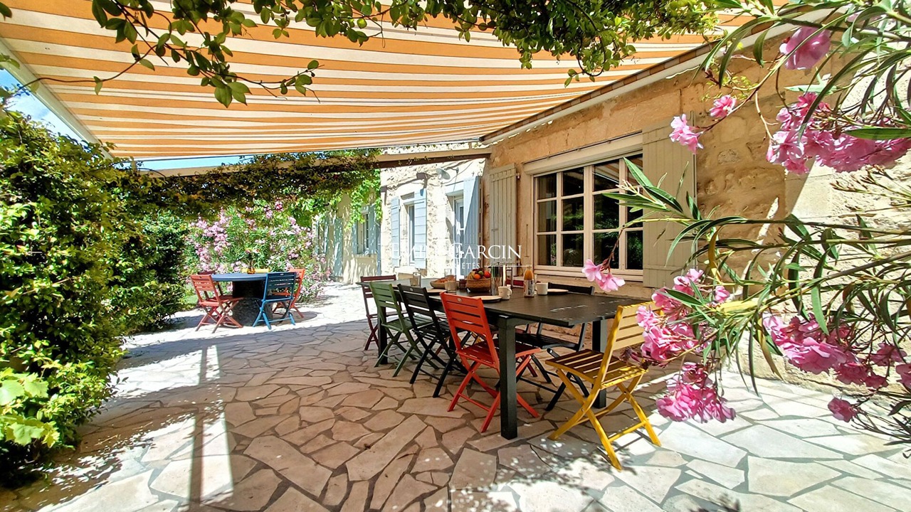 Photo of Outdoor in Senas