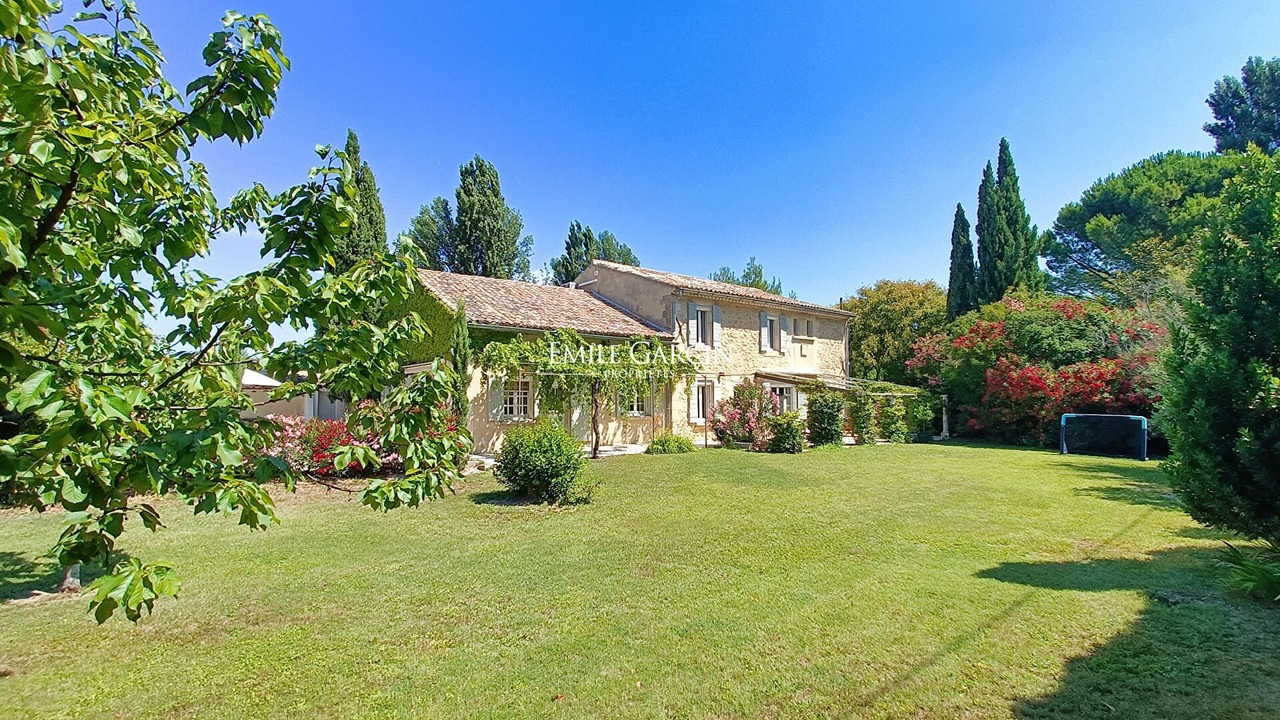 Photo of Outdoor in Senas