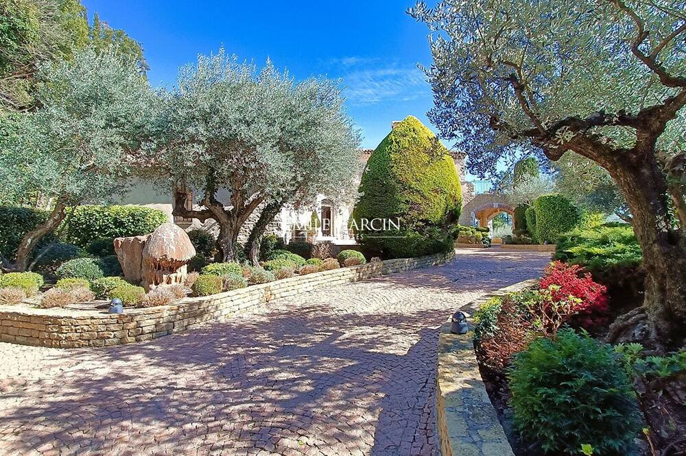 Photo of Outdoor in Tourves