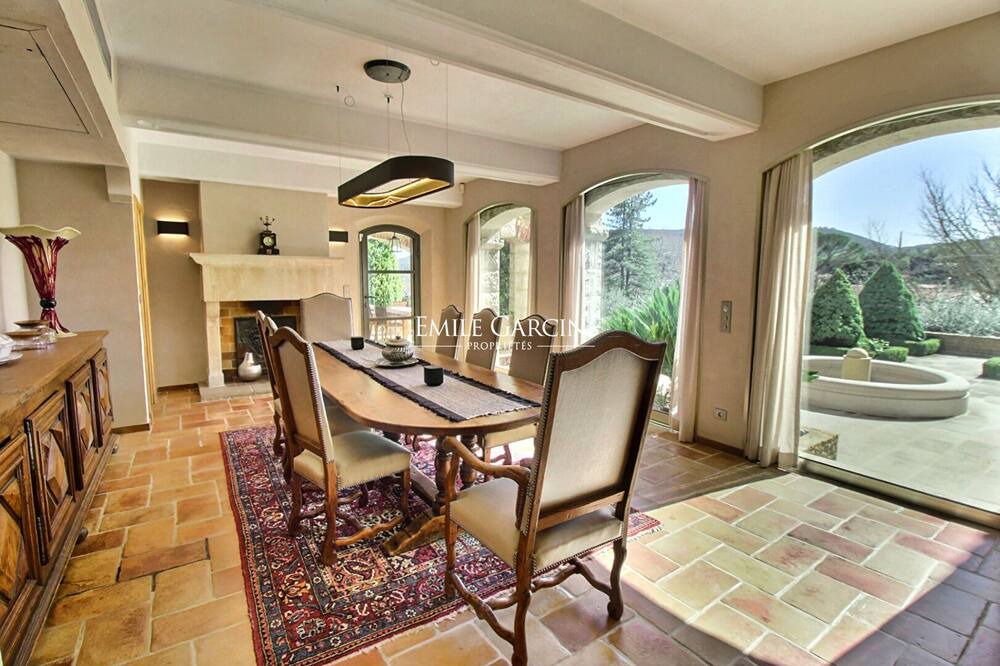 Photo of Others in Tourves