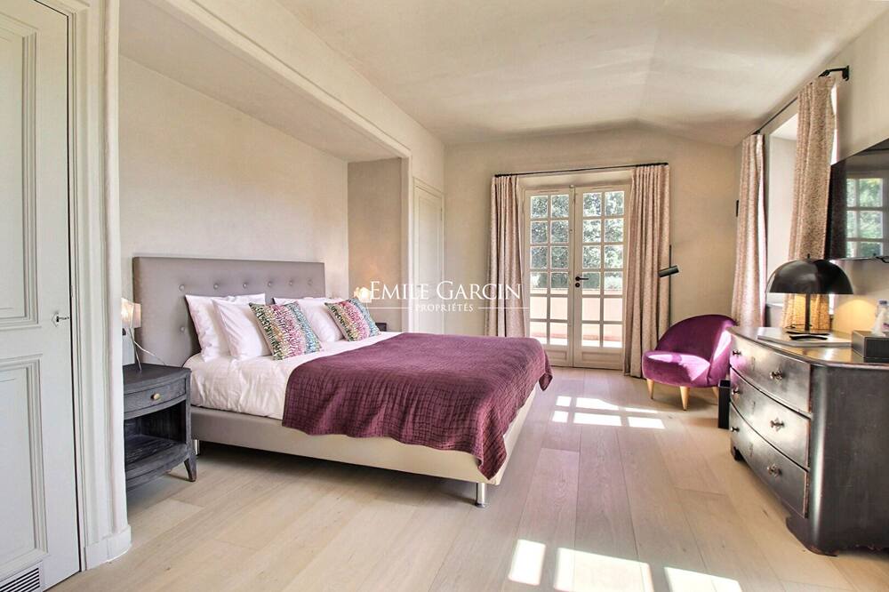 Photo of Others in Tourves