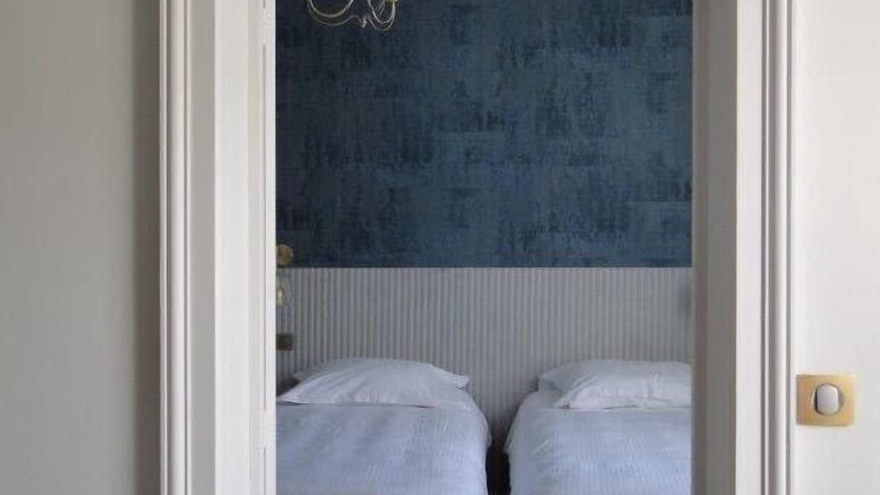 Photo of Bedroom in Ay