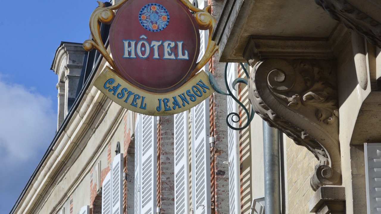 Photo of Others in Ay