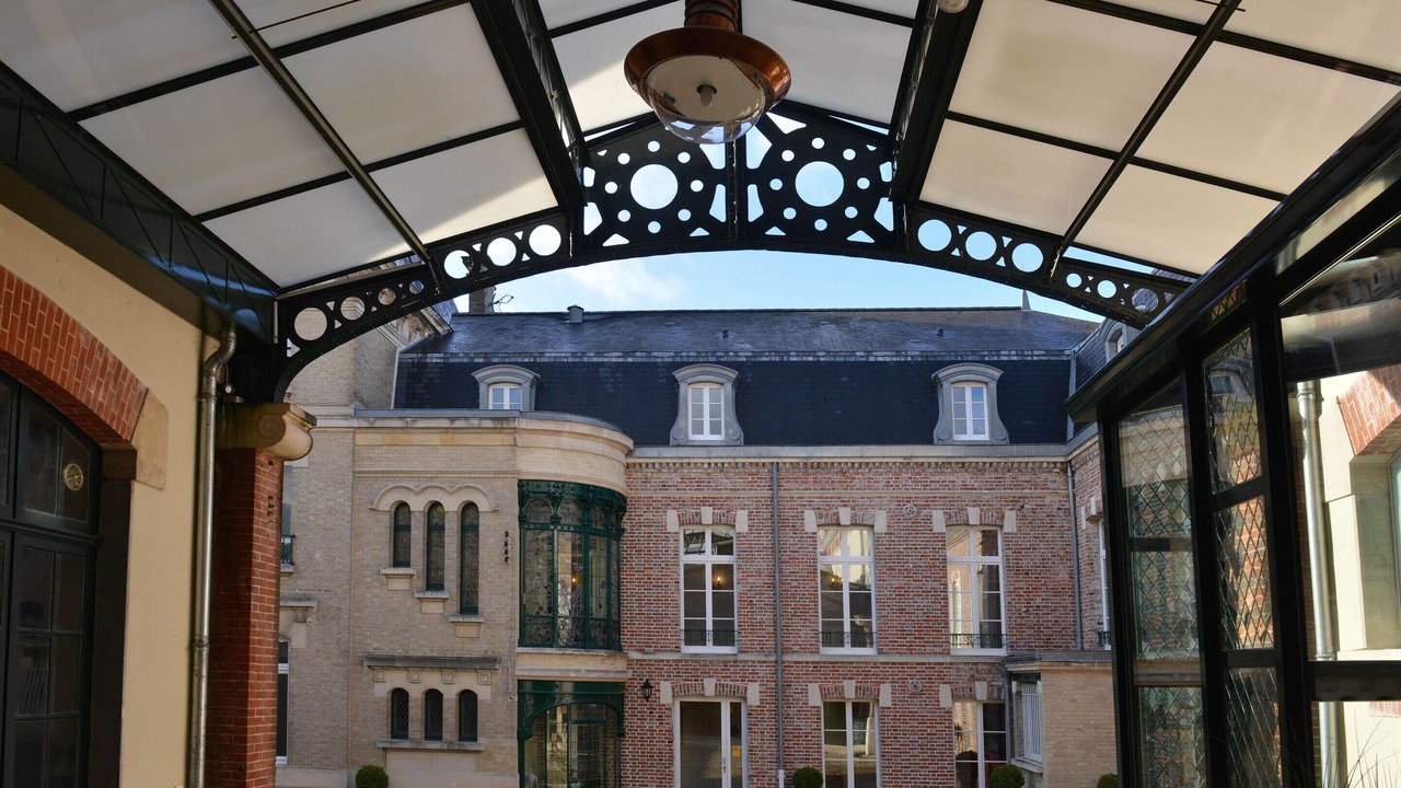 Photo of Patio Balcony in Ay