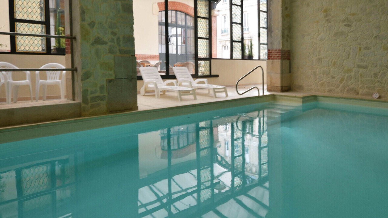 Photo of Outdoor in Ay