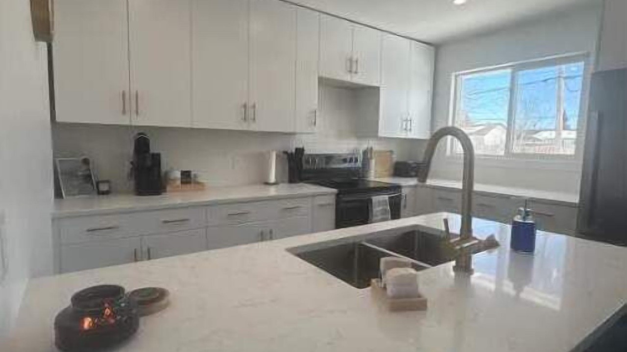 Photo of Kitchen in Thompson