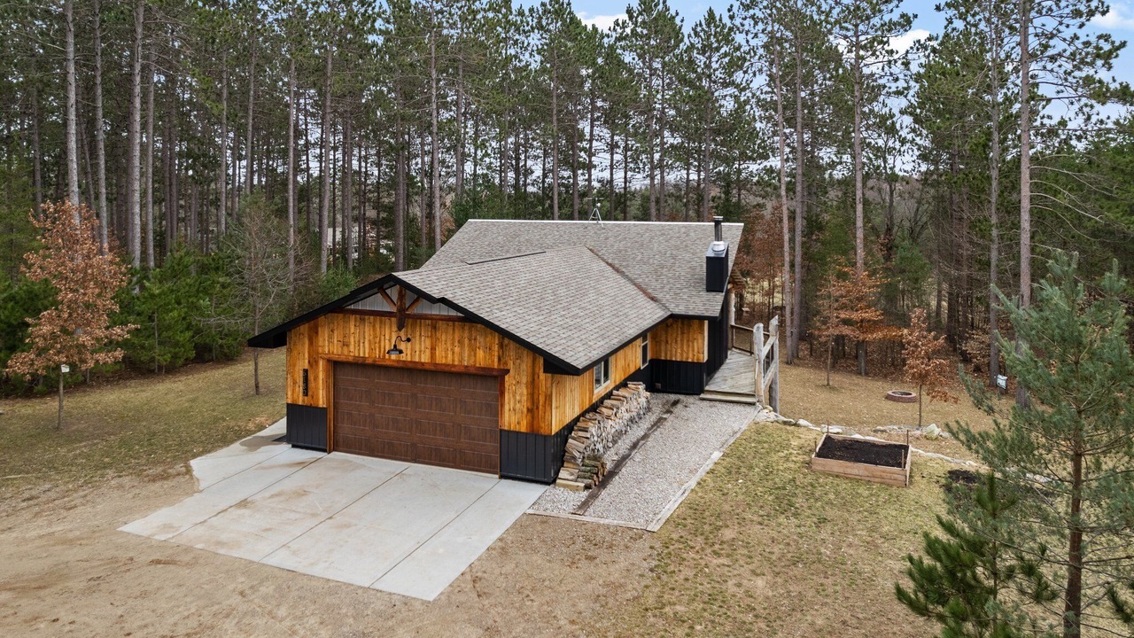 Photo of Outdoor in Mayfield