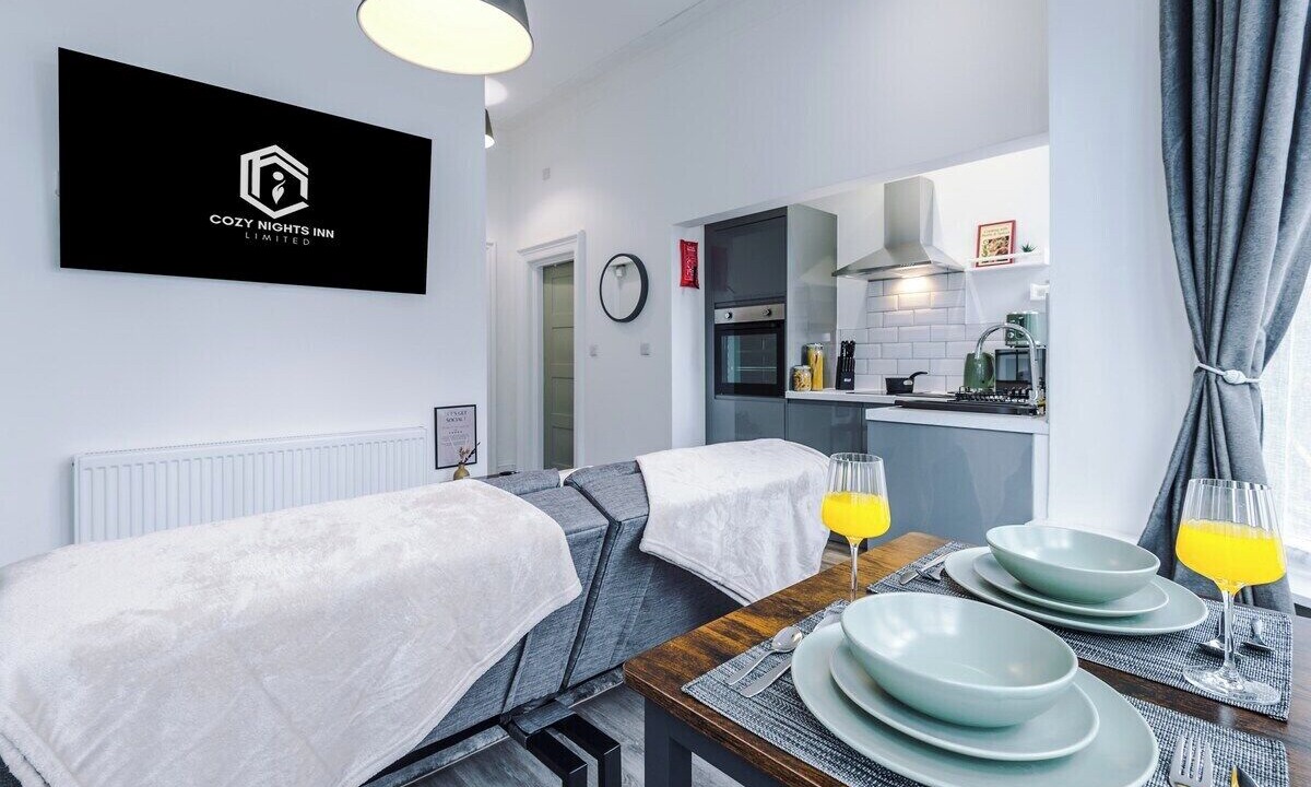 Photo of Others in Didsbury