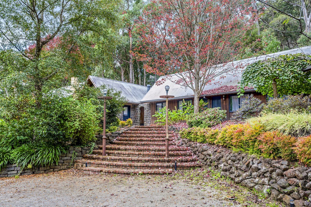 Photo of Outdoor in Emerald