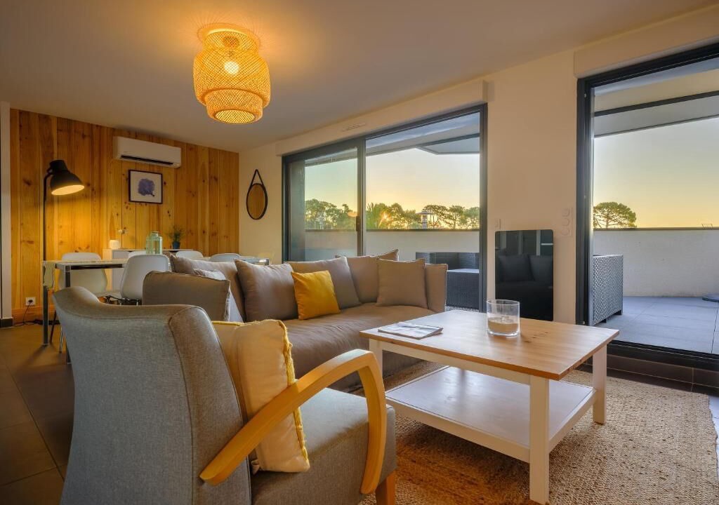 Photo of Others in Cap-Ferret