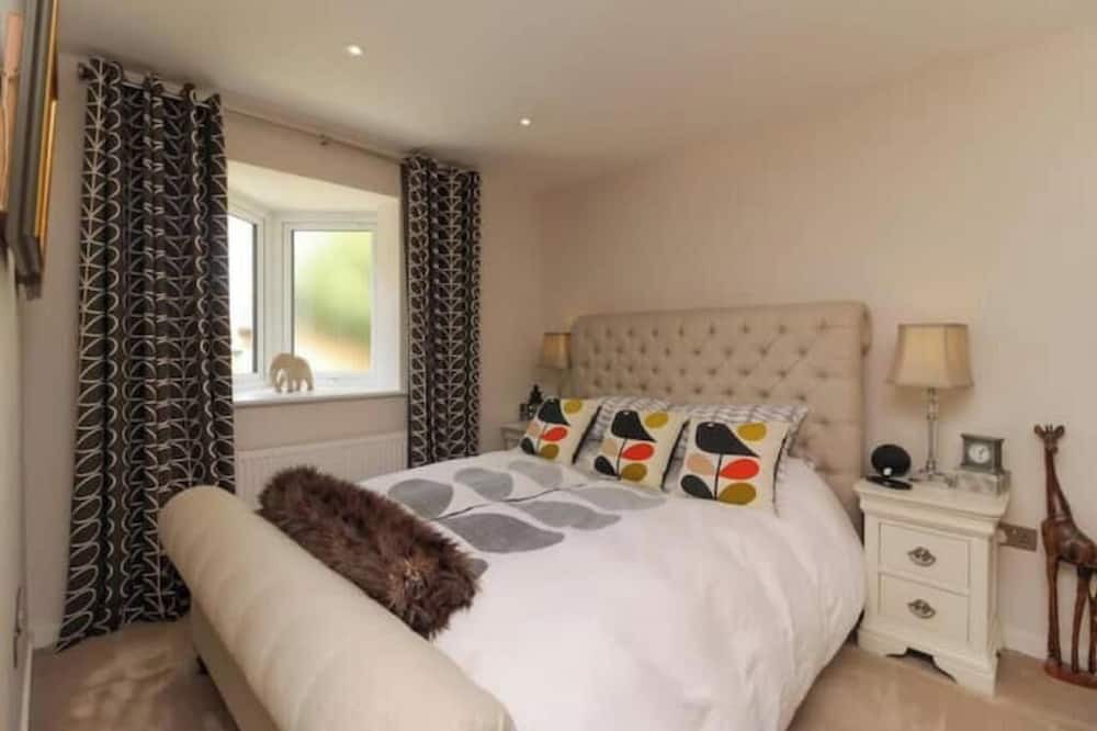 Photo of Others in Burgess Hill