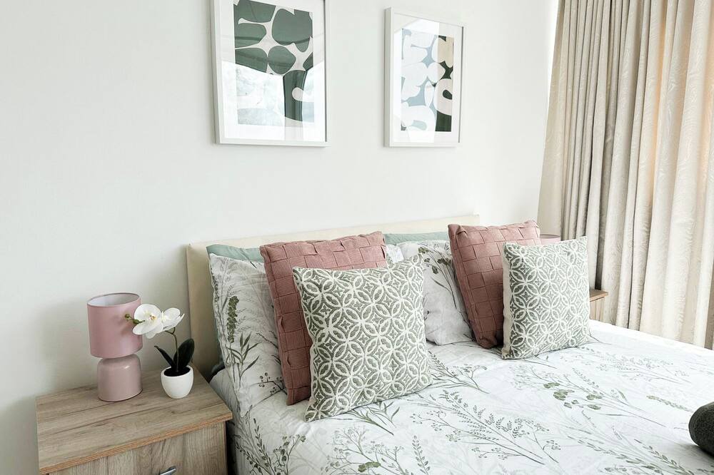 Photo of Others in Westbourne Green