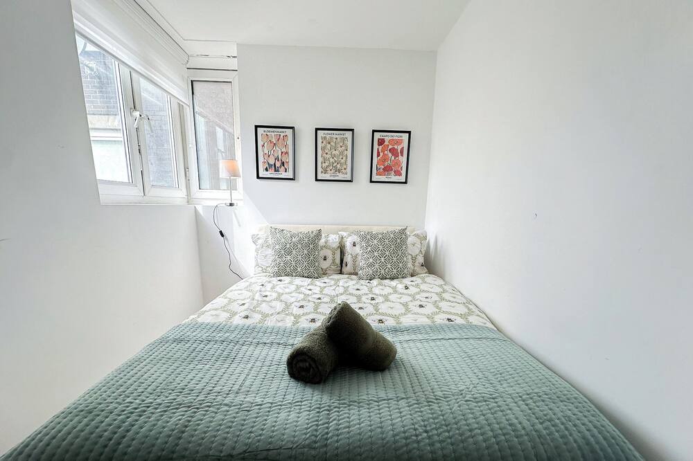 Photo of Others in Westbourne Green