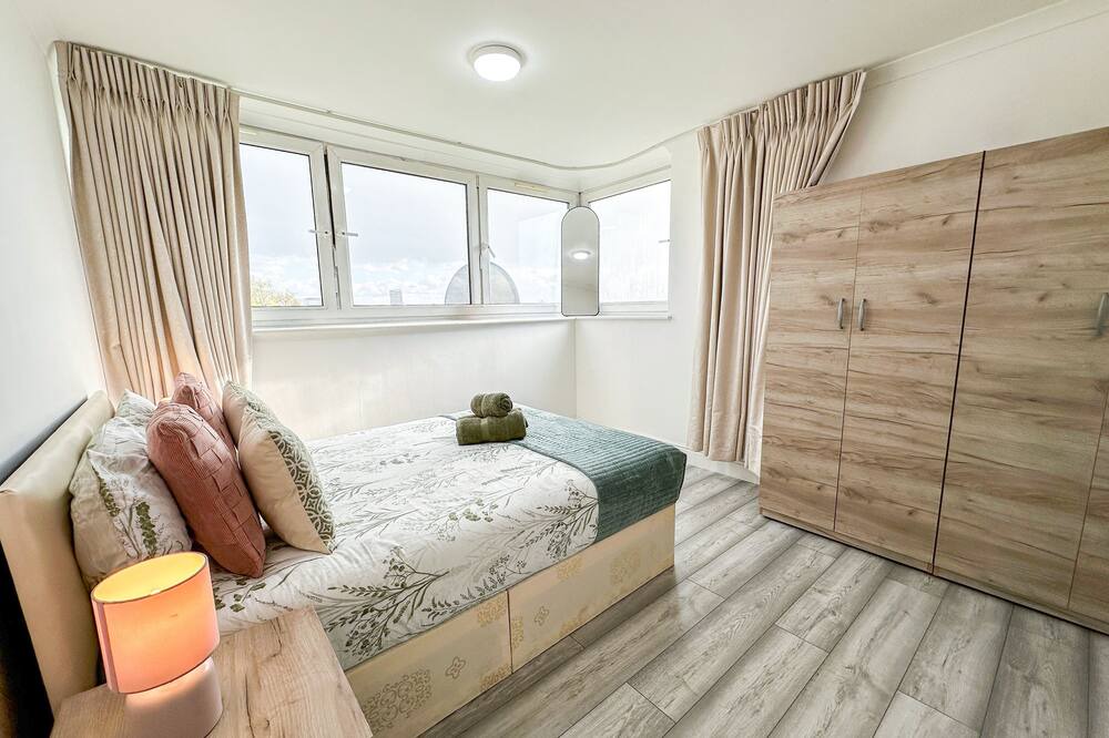 Photo of Others in Westbourne Green