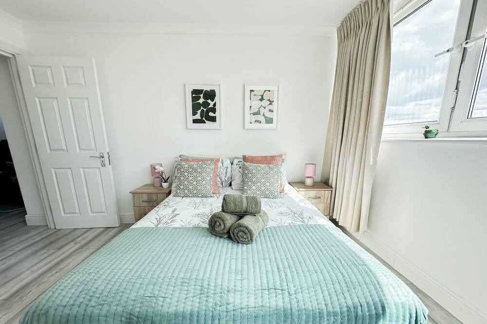 Photo of Others in Westbourne Green